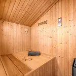 Noreen - 1-4km To The Fjord By Interhome *